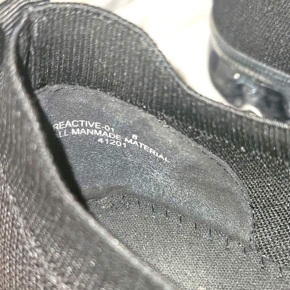 BAMBOO Black Sneakers Athleisure Shoes - Picture 6 of 6